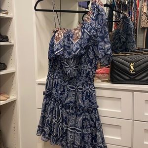 Miss off the shoulder dress